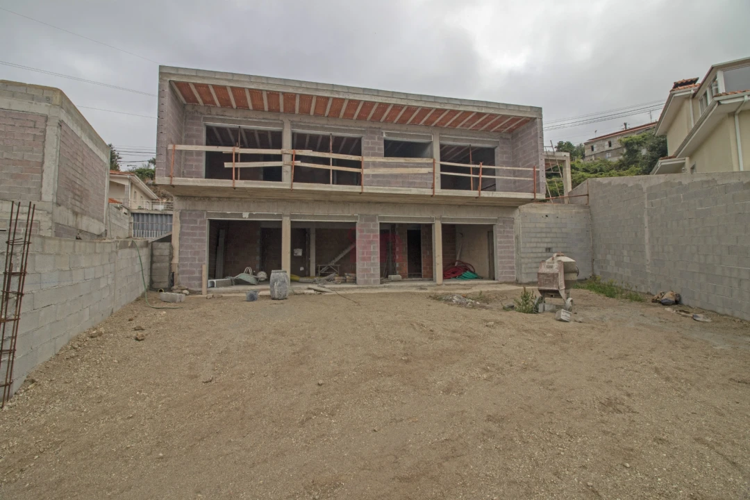 Moradia T3 para Venda em Serzedelo Foto 4