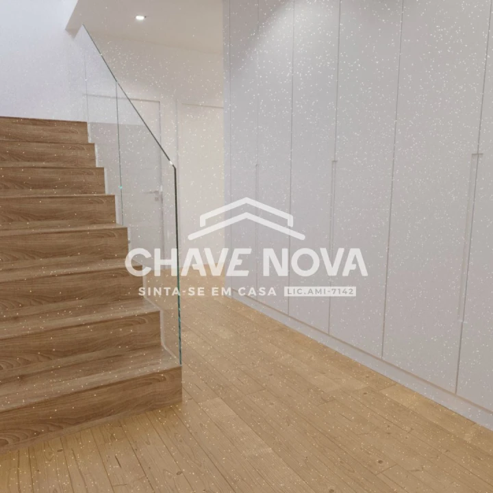 Apartamento T2 para Venda em Custóias, Leça do Balio e Guifões Foto 5