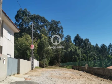 Terreno para Venda em Vila Nova de Famalicão e Calendário