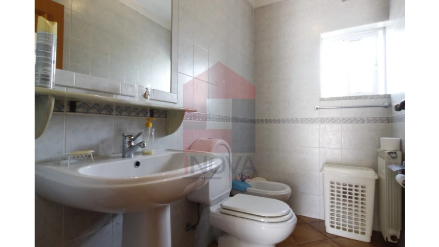 Moradia T3 para Venda em Vila Verde e Barbudo Foto 11