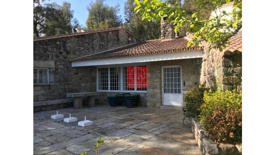 Moradia T6 para Arrendamento férias em Vila Cova e Feitos Foto 4