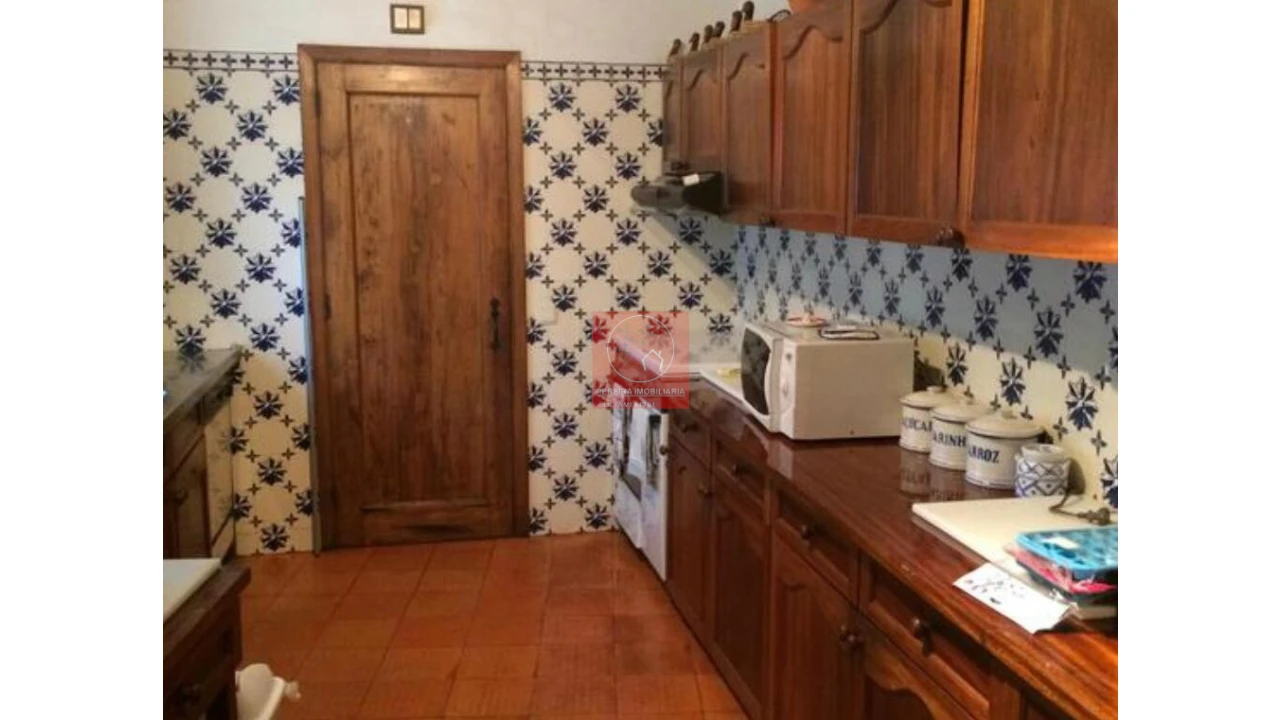 Moradia T6 para Arrendamento férias em Vila Cova e Feitos Foto 15