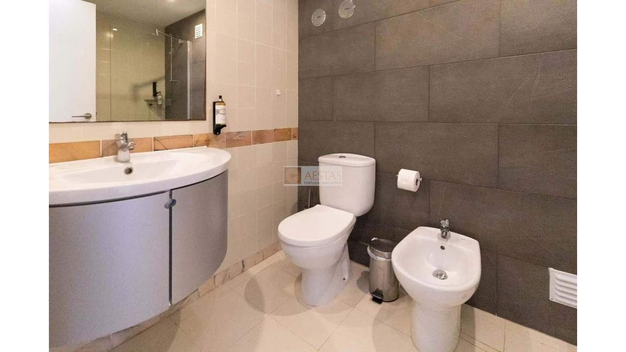 Apartamento para Venda em Alvor Foto 13