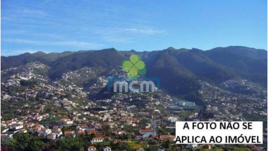 Terreno para Venda em São Vicente Foto 1