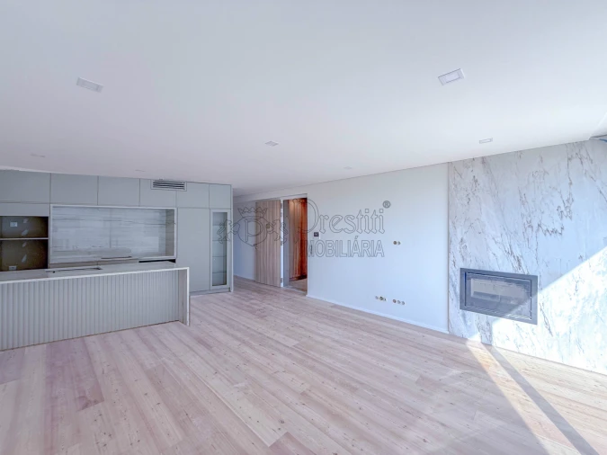 Apartamento T2 para Venda em Creixomil Foto 6