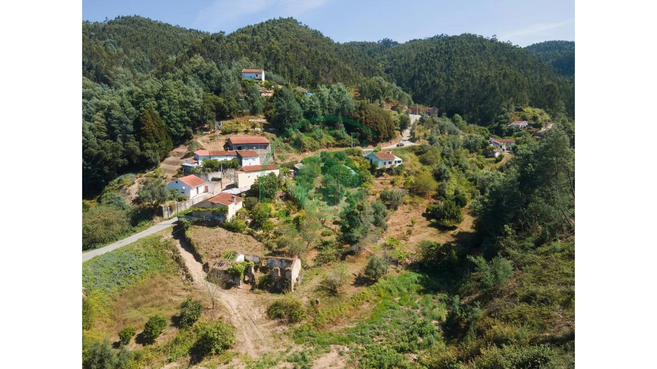 Terreno para Venda em Santo Antonio dos Olivais Foto 14