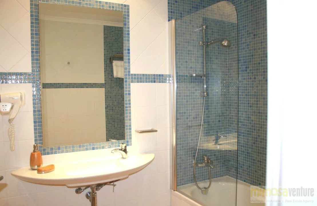 Negócio para Venda em Lagos (São Sebastião e Santa Maria) Foto 53