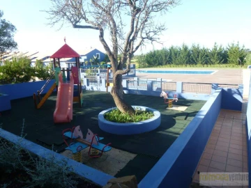 Negócio para Venda em Lagos (São Sebastião e Santa Maria)