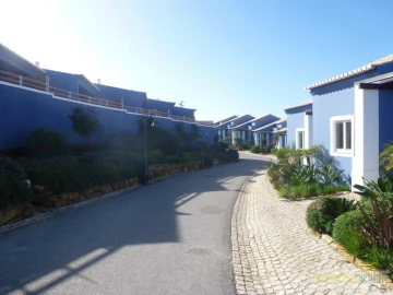 Negócio para Venda em Lagos (São Sebastião e Santa Maria)