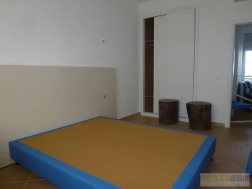 Negócio para Venda em Lagos (São Sebastião e Santa Maria)