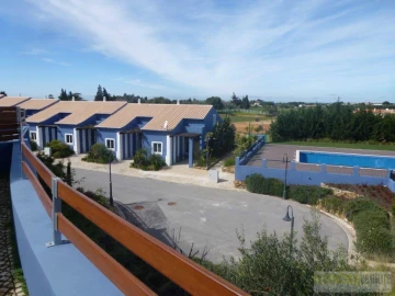 Negócio para Venda em Lagos (São Sebastião e Santa Maria)