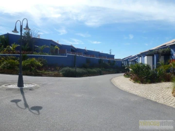 Negócio para Venda em Lagos (São Sebastião e Santa Maria)