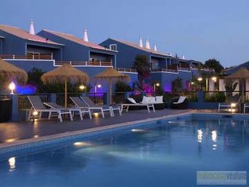 Negócio para Venda em Lagos (São Sebastião e Santa Maria)