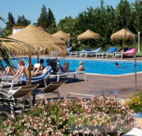 Negócio para Venda em Lagos (São Sebastião e Santa Maria)