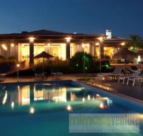 Negócio para Venda em Lagos (São Sebastião e Santa Maria)