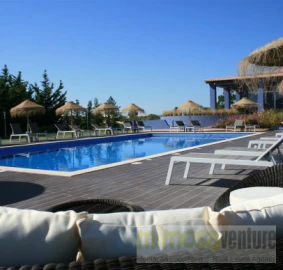 Negócio para Venda em Lagos (São Sebastião e Santa Maria)