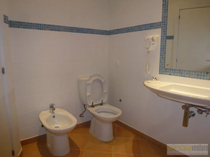 Negócio para Venda em Lagos (São Sebastião e Santa Maria) Foto 18