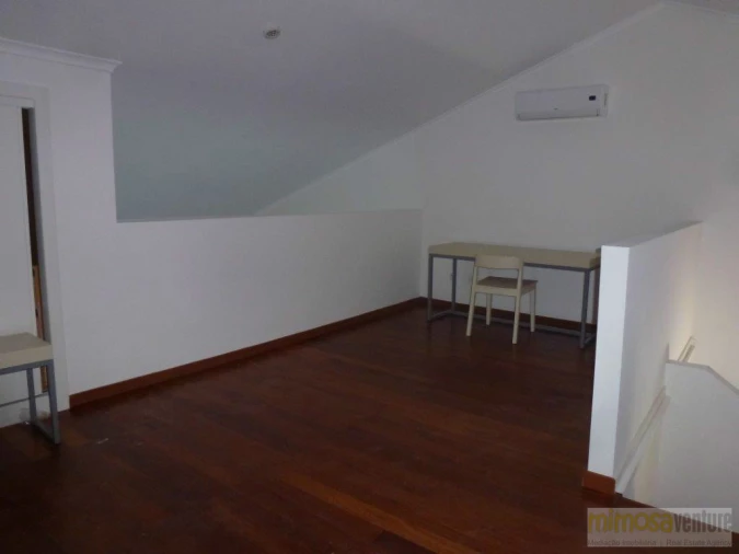 Negócio para Venda em Lagos (São Sebastião e Santa Maria) Foto 21