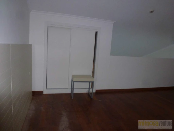 Negócio para Venda em Lagos (São Sebastião e Santa Maria) Foto 22