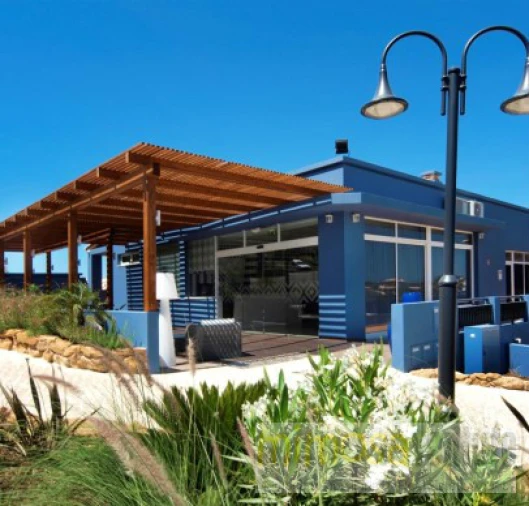 Negócio para Venda em Lagos (São Sebastião e Santa Maria) Foto 86