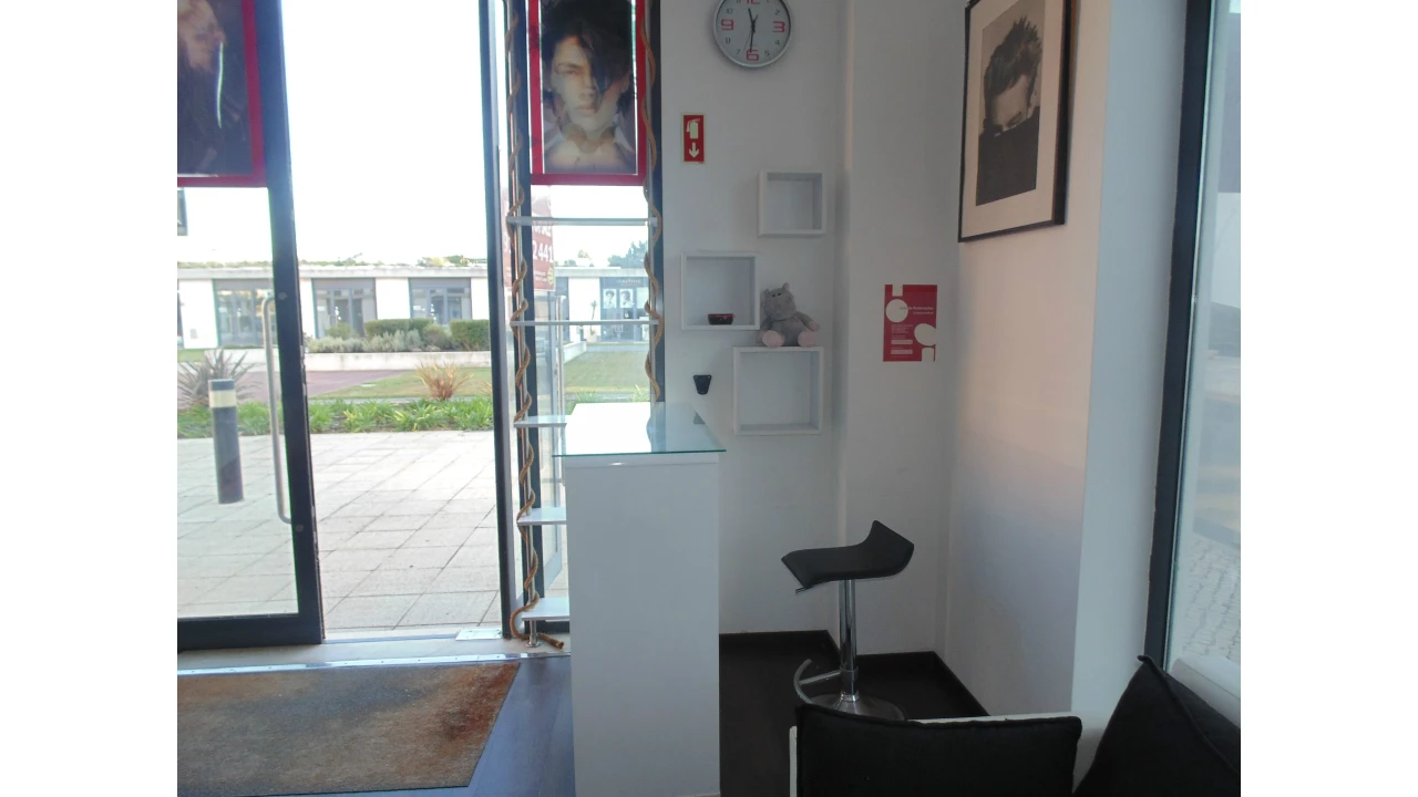 Loja para Venda em Lagos (São Sebastião e Santa Maria) Foto 20