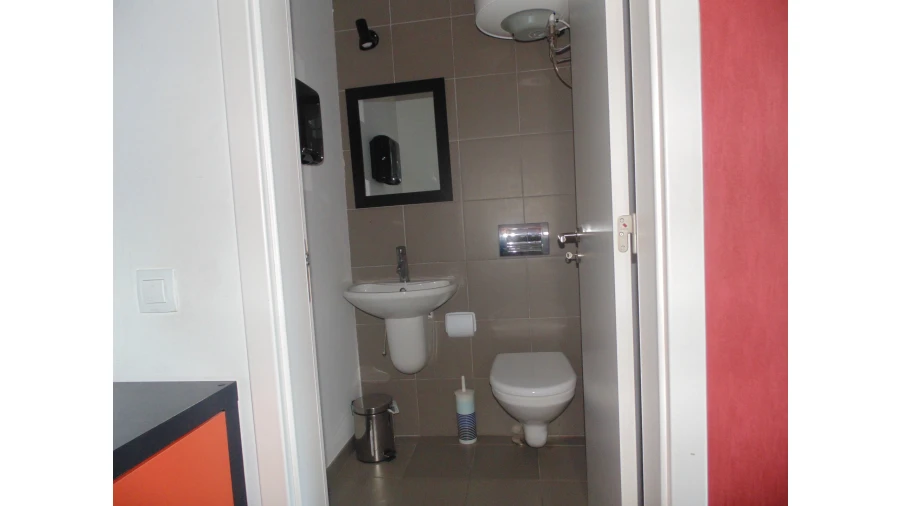 Loja para Venda em Lagos (São Sebastião e Santa Maria) Foto 25