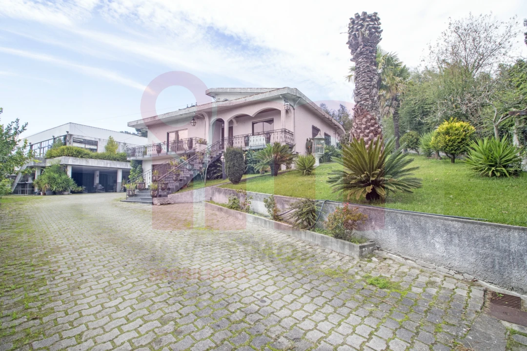 Moradia T4 para Venda em Moreira de Conegos Foto 19