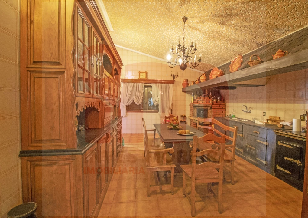 Moradia T4 para Venda em Moreira de Conegos Foto 21