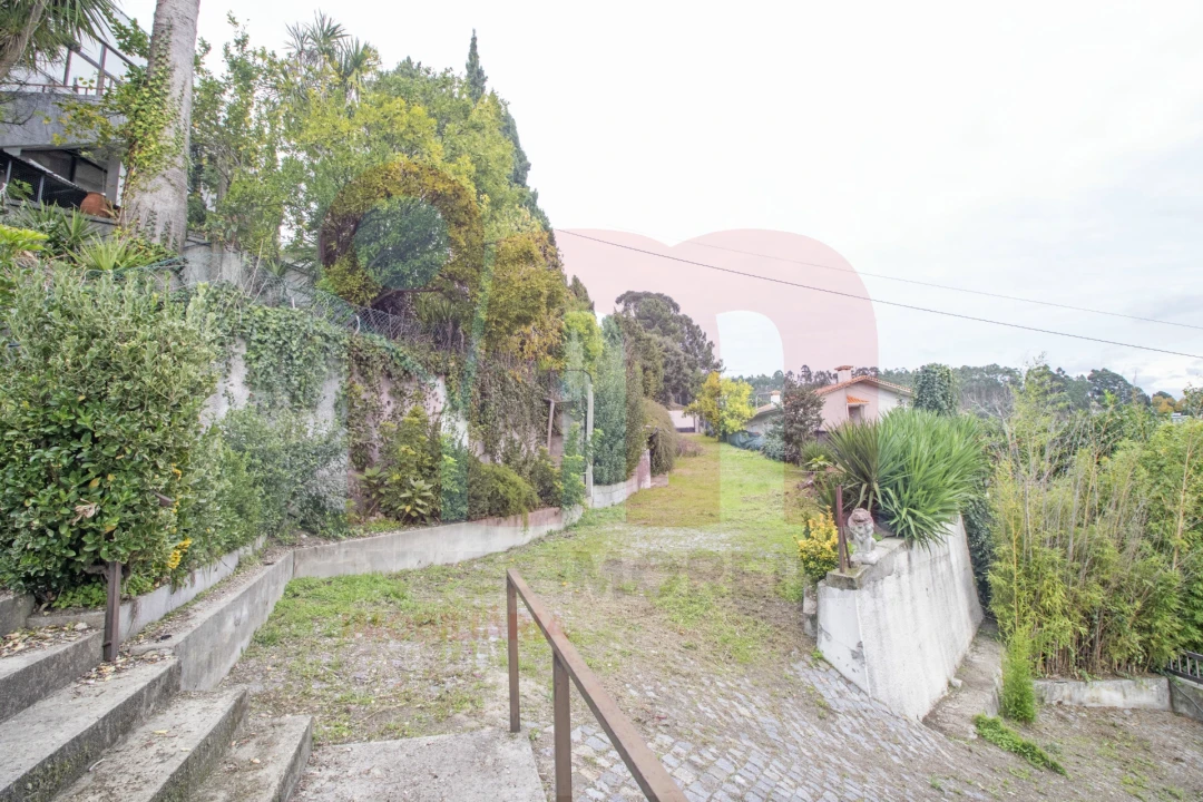 Moradia T4 para Venda em Moreira de Conegos Foto 42