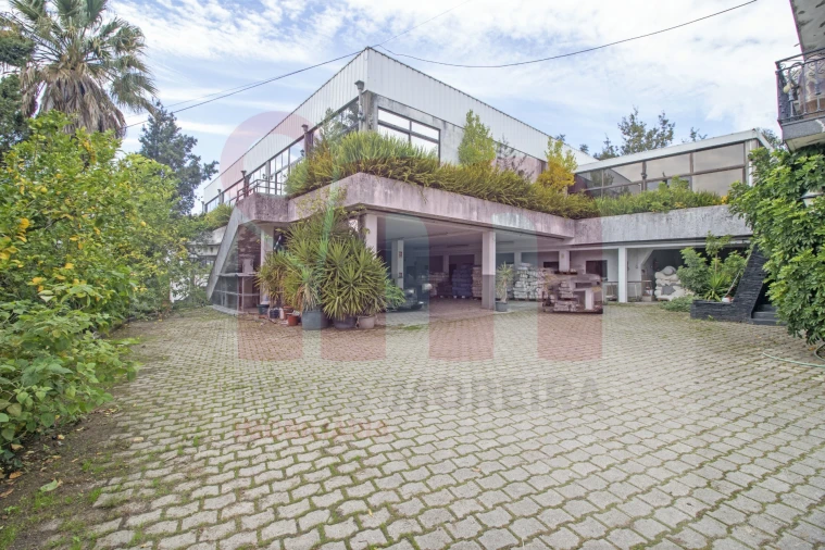 Moradia T4 para Venda em Moreira de Conegos Foto 2