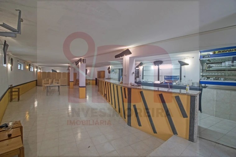 Moradia T4 para Venda em Moreira de Conegos Foto 14