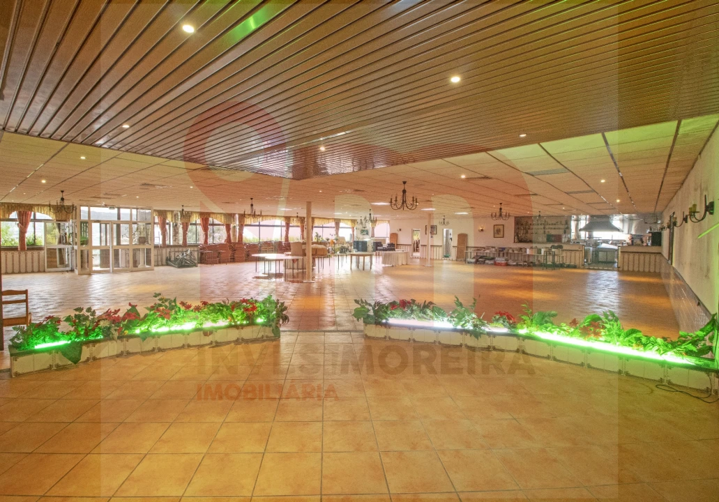 Moradia T4 para Venda em Moreira de Conegos Foto 5