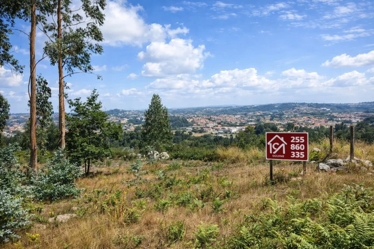 Terreno para Venda em Penamaior Foto 2