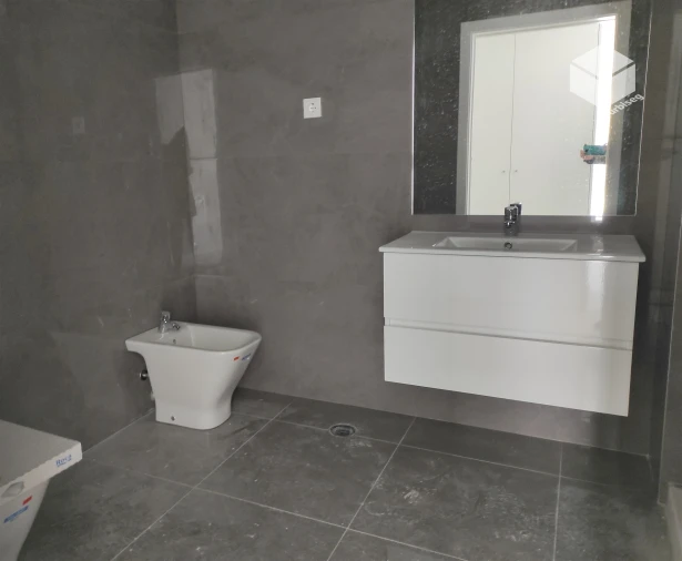 Apartamento T2 para Venda em Buarcos Foto 6