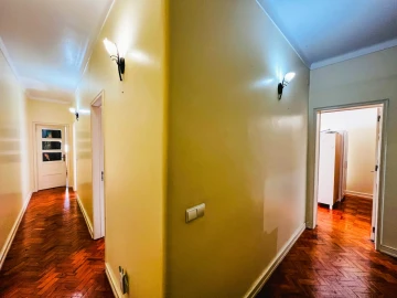 Apartamento T3 para Venda em Avenidas Novas