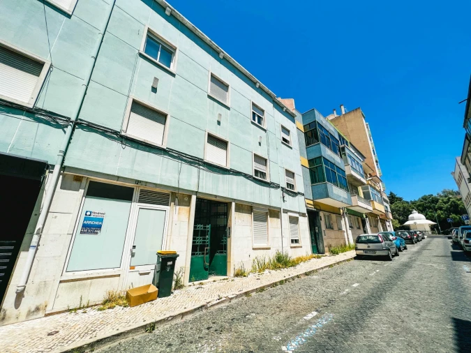 Apartamento T3 para Venda em Avenidas Novas Foto 2