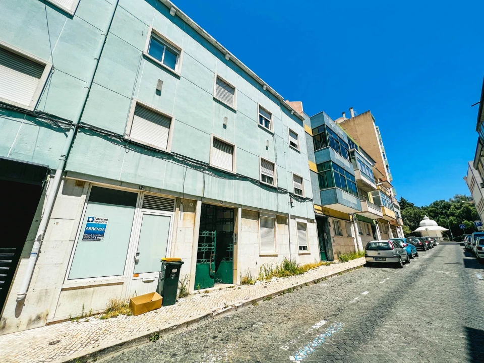 Apartamento T3 para Venda em Avenidas Novas Foto 2