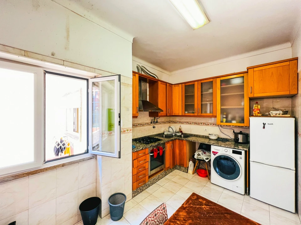 Apartamento T3 para Venda em Avenidas Novas Foto 23
