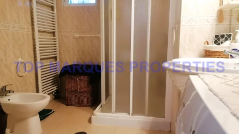 Moradia T3 para Venda em Moncarapacho e Fuseta