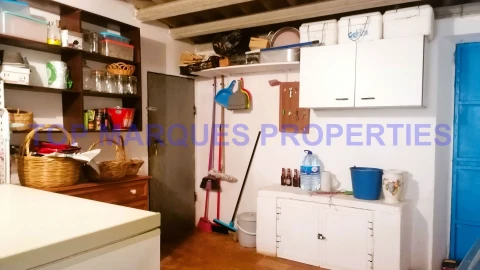 Moradia T3 para Venda em Moncarapacho e Fuseta