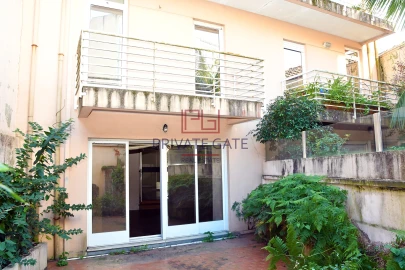 Moradia T4 para Venda em Aldoar, Foz do Douro e Nevogilde