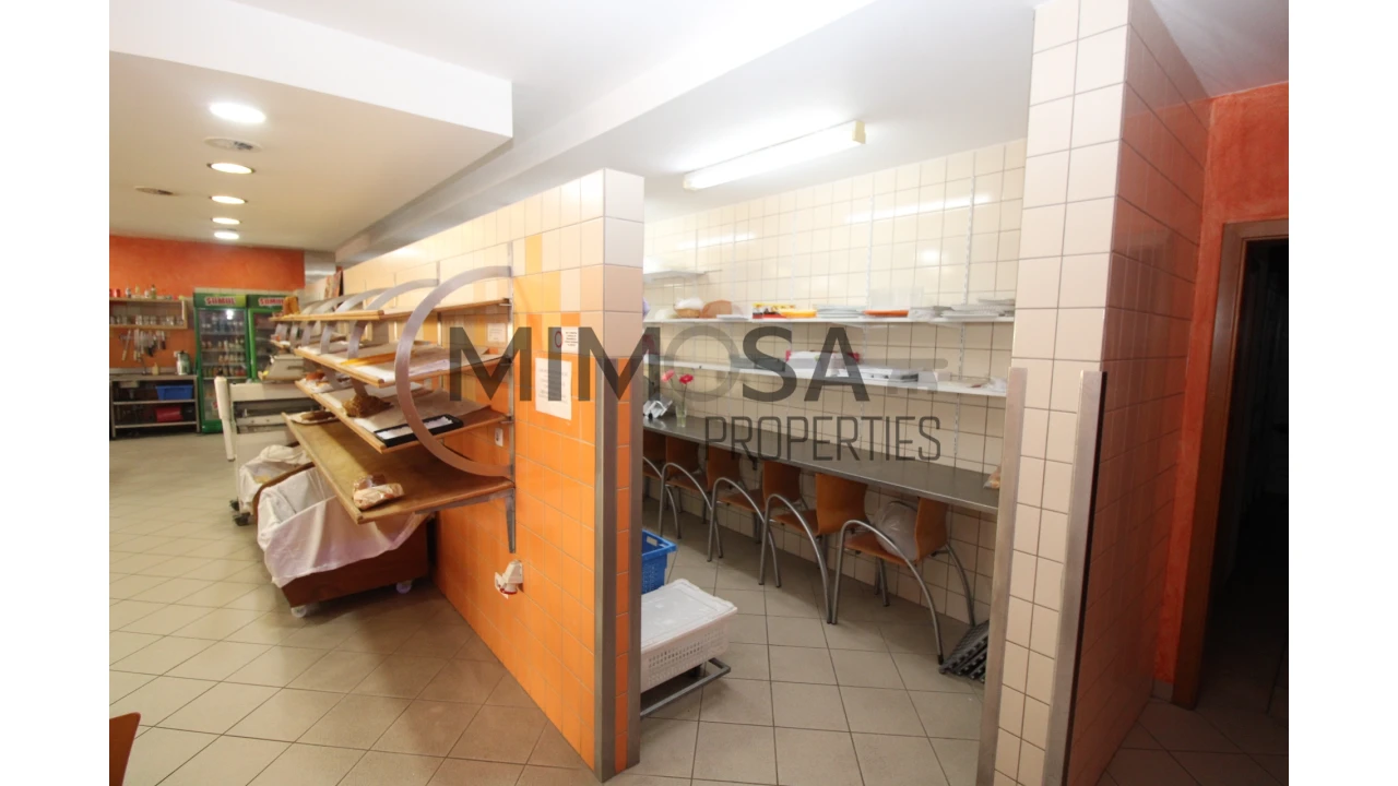 Loja para Venda em Lagos (São Sebastião e Santa Maria) Foto 9