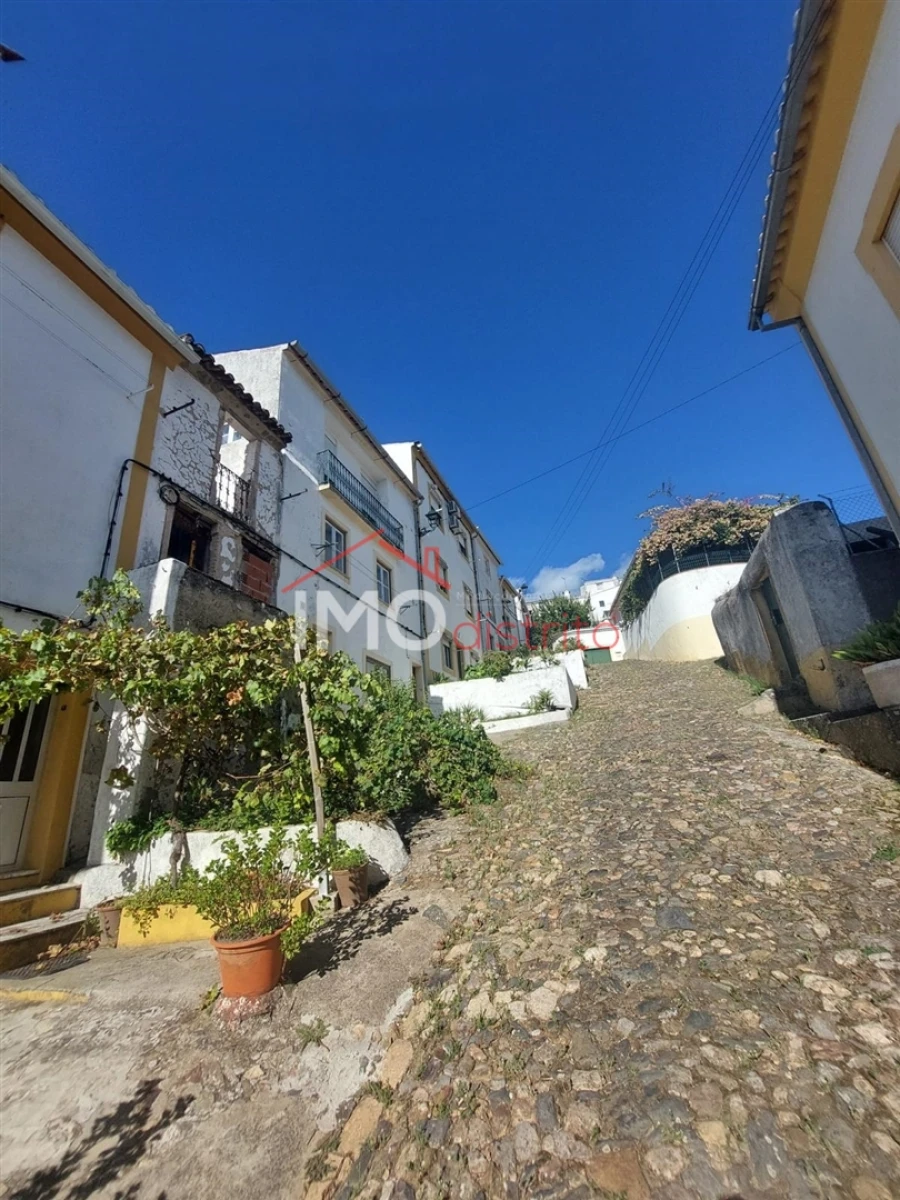 Moradia T0 para Venda em Santa Maria da Devesa Foto 6