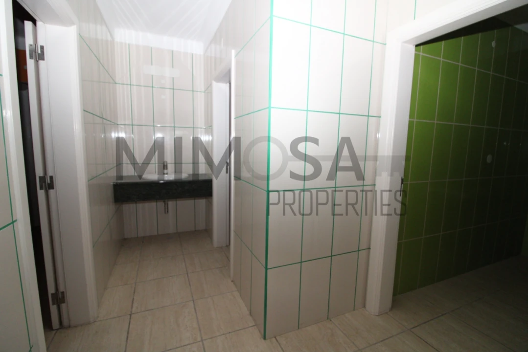 Loja para Venda em Ferragudo Foto 13