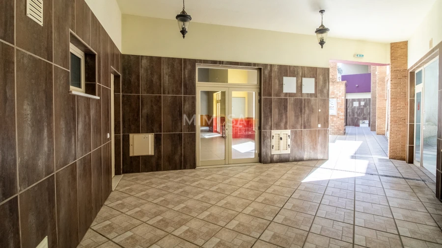 Loja para Venda em Ferragudo Foto 3