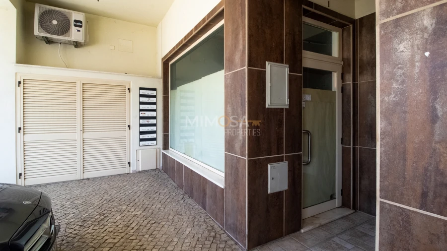 Loja para Venda em Ferragudo Foto 14