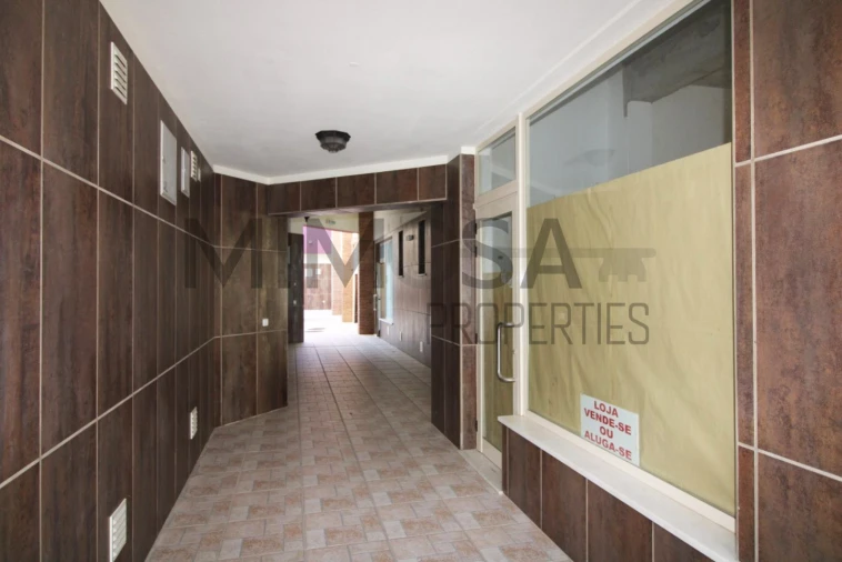 Loja para Venda em Ferragudo Foto 4