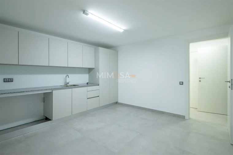 Moradia T5 para Venda em Lagos (São Sebastião e Santa Maria) Foto 41