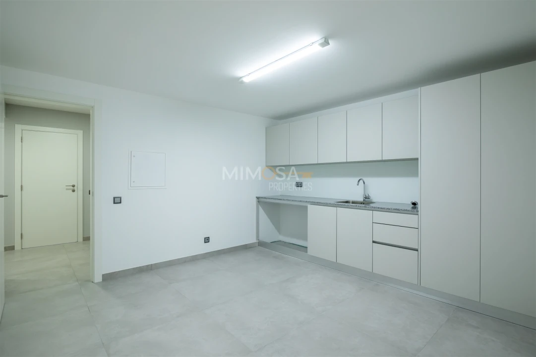 Moradia T5 para Venda em Lagos (São Sebastião e Santa Maria) Foto 42