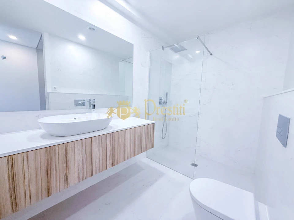 Apartamento T2 para Venda em Creixomil Foto 18